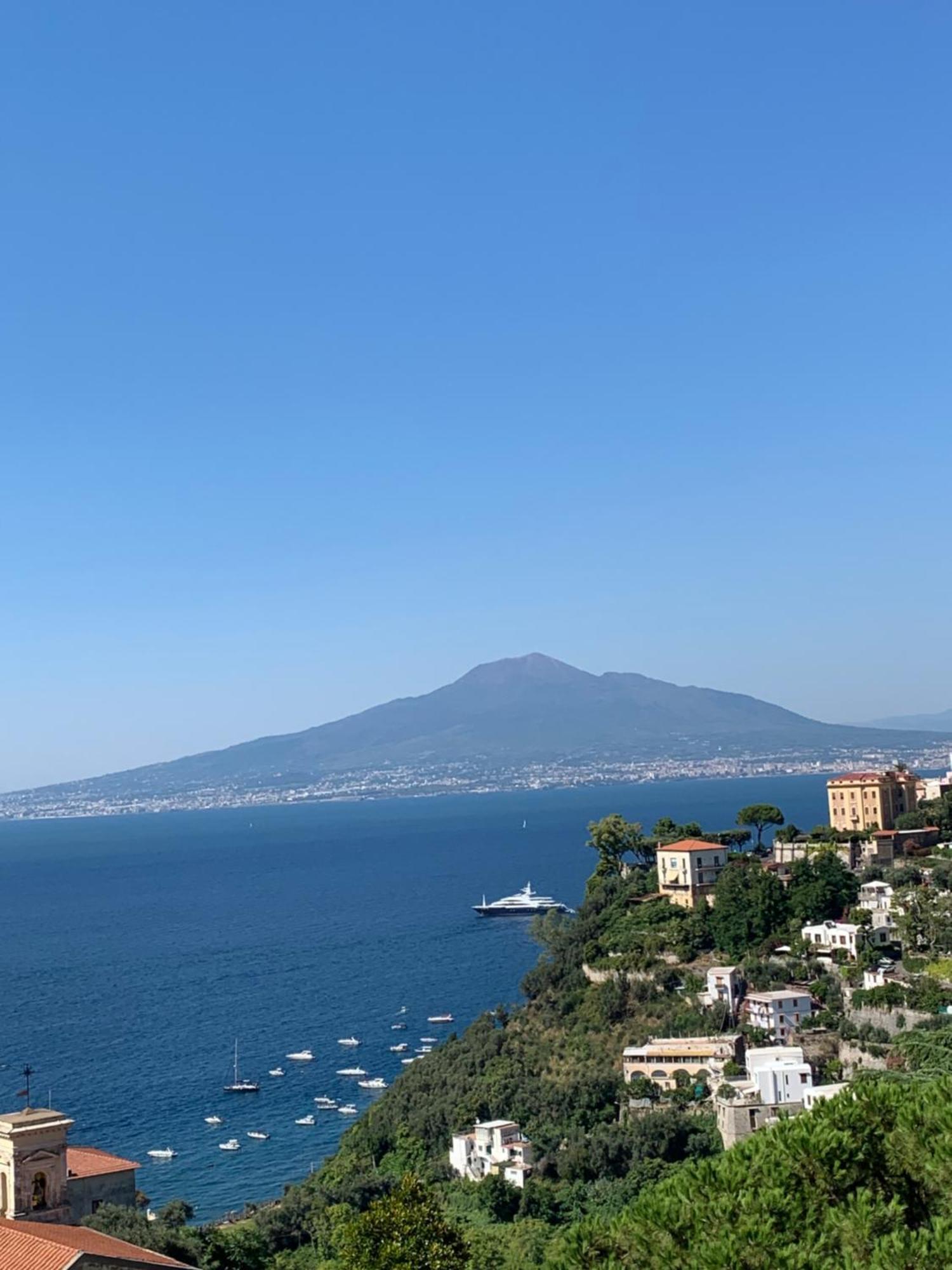 维克艾库塞Vesuvio View住宿加早餐旅馆 外观 照片